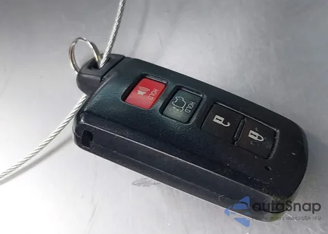 2017 Toyota Rav4 Se из США, поврежденный, VIN JTMJFREV5HJ155712